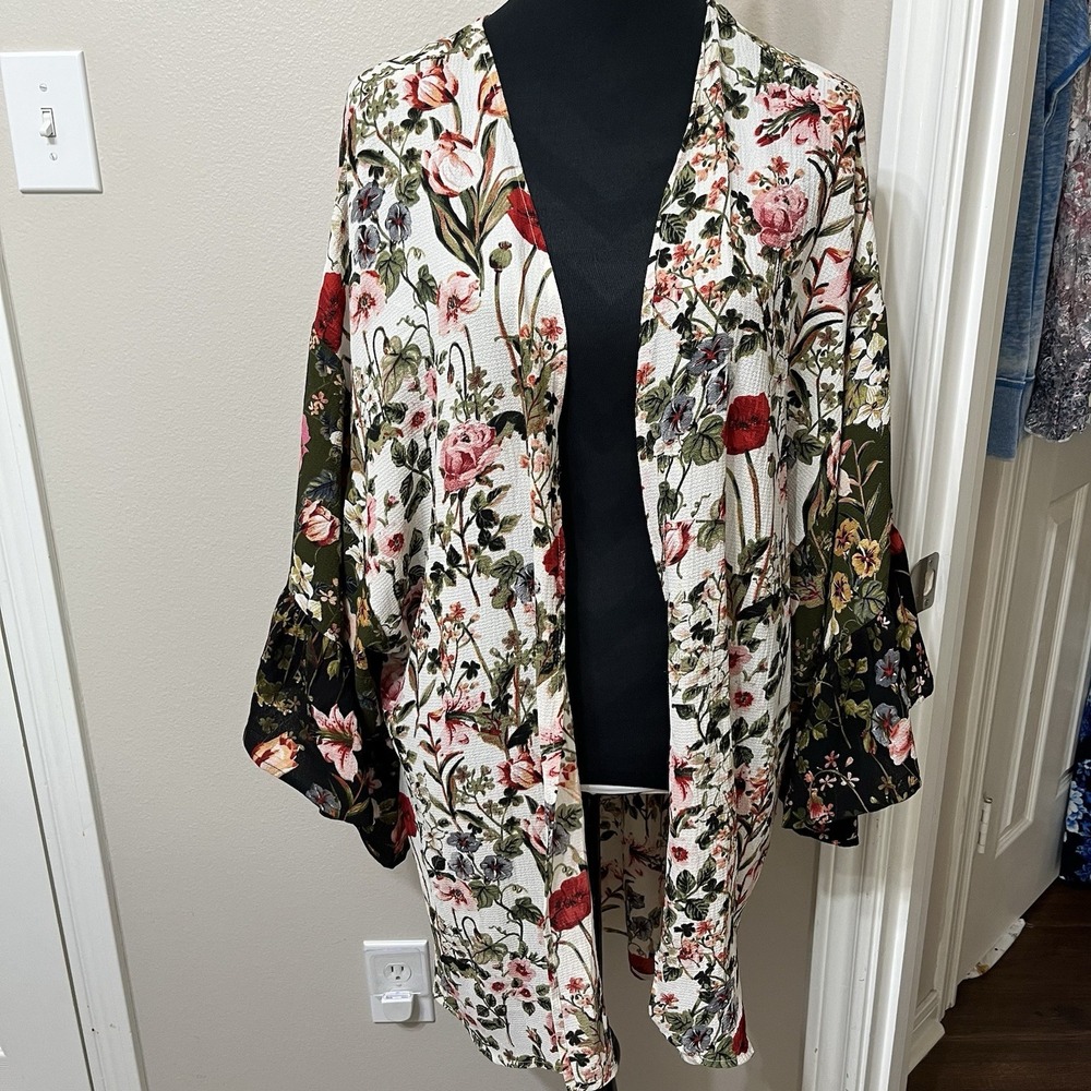Umgee‎ Women's Open Front Tunic Top Sz M/L Oversized Robe Leisure Cover